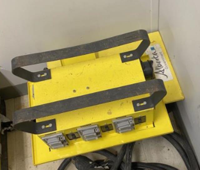 Spider Control Box Alberta Online Auction :: Item Detail