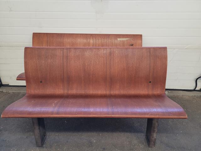 Subasta Bench Alberta Online Auction :: Item Detail